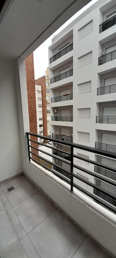 Dpto De 1 Dormitorio En El Centro De La Ciudad Apartment Rosario Exterior photo